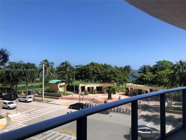 5 of 16 - 488 Ne 18th St 215, Miami, FL