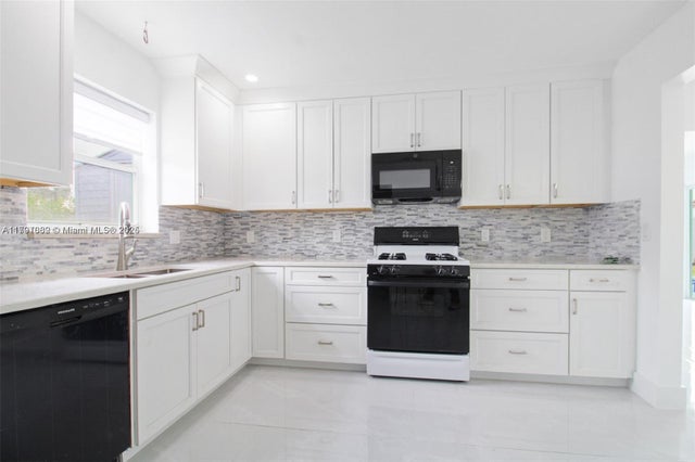 5 of 23 - 8441 Nw 18th St, Pembroke Pines, FL
