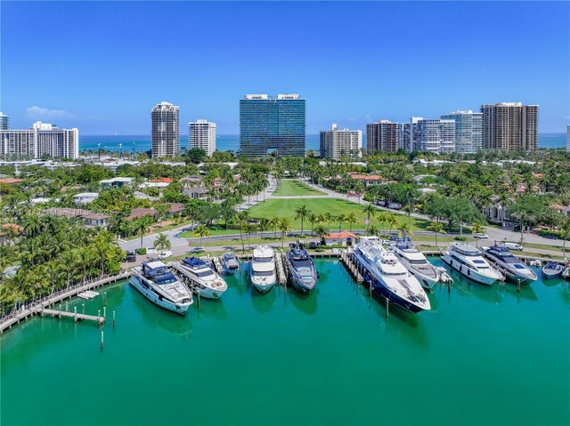 1 of 21 - 10201 Collins Ave 605, Bal Harbour, FL