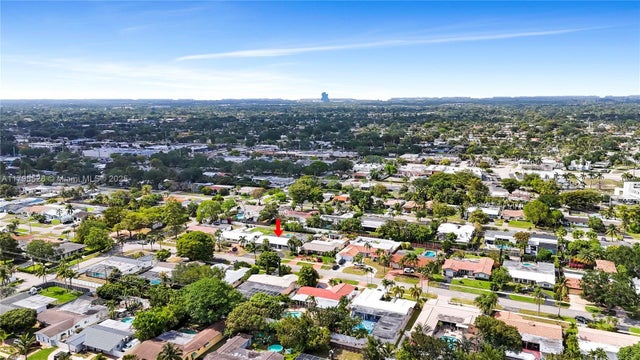 4 of 33 - 4309 Jackson St, Hollywood, FL