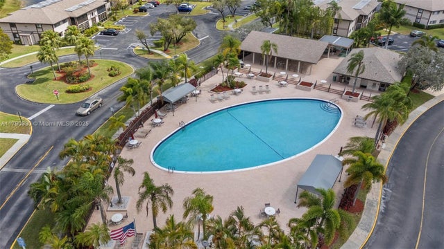 5 of 50 - 9585 N Belfort Cir 308, Tamarac, FL