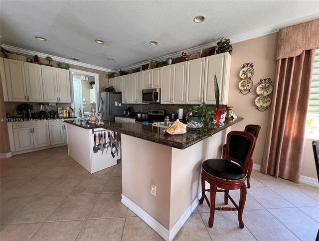 5 of 46 - 113 Bella Vista Way, Royal Palm Beach, FL