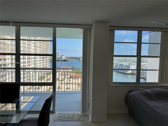 5 of 18 - 301 174th St 1105, Sunny Isles Beach, FL