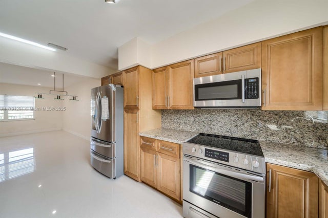1 of 33 - 2600 S Ocean Dr S314, Hollywood, FL