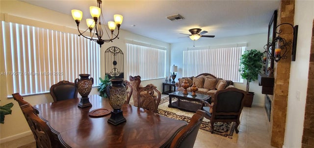 5 of 60 - 9042 Silver Glen Way, Lake Worth, FL