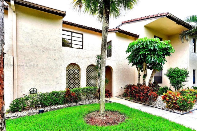 2 of 18 - 21338 Juego Cir 11c, Boca Raton, FL