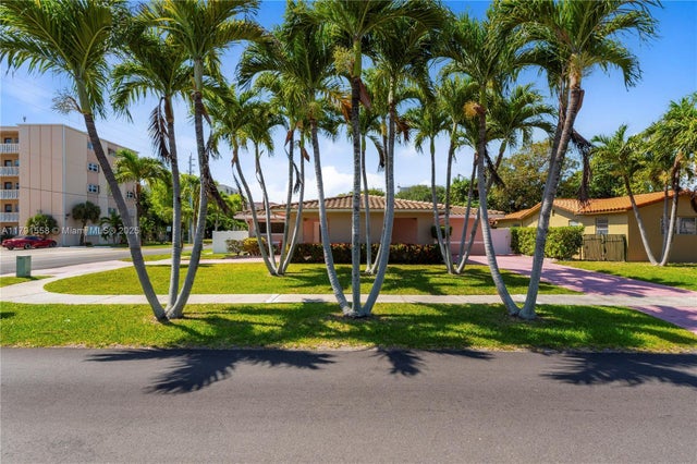 1 of 23 - 1124 Ne 3rd St, Hallandale Beach, FL