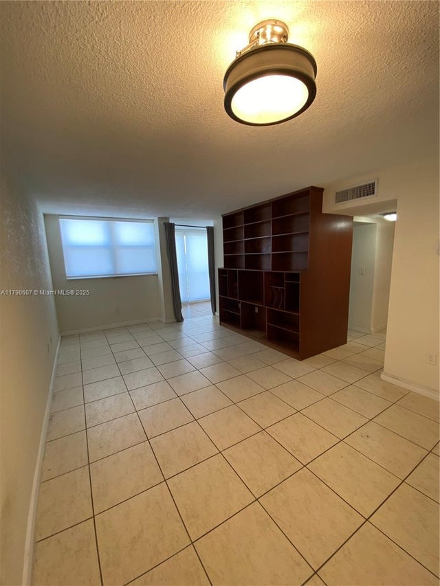 2 of 15 - 9411 Sw 4th St 404, Miami, FL