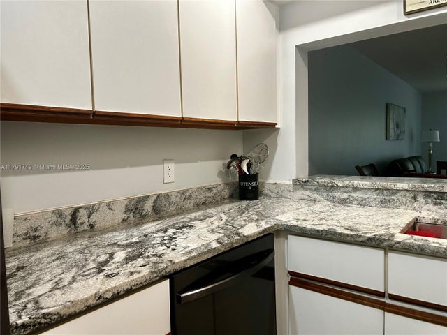 5 of 22 - 7903 Willow Spring Drive 1112, Lake Worth, FL