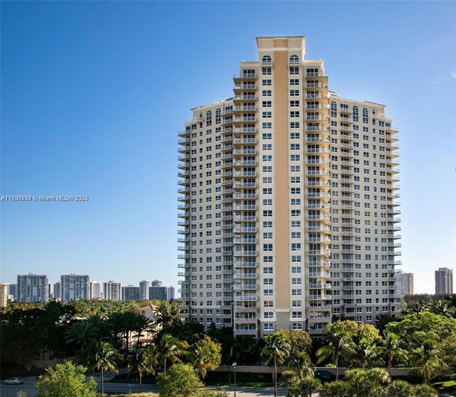 1 of 14 - 19501 W Country Club Dr 1112, Aventura, FL