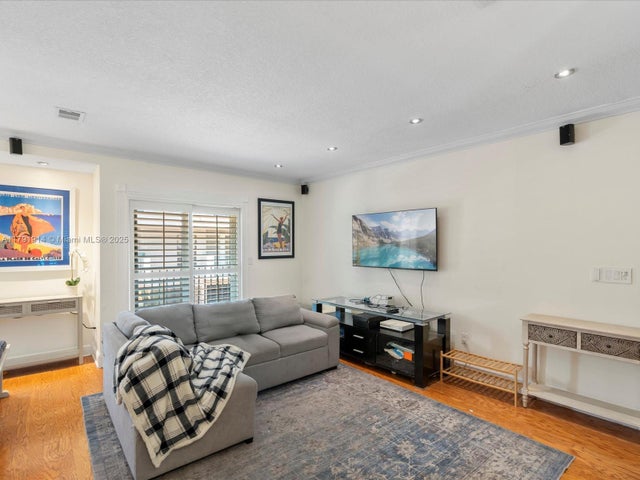 3 of 29 - 3097 Bird Ave 3097, Miami, FL