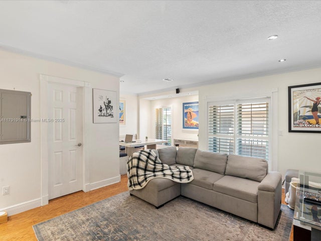 4 of 29 - 3097 Bird Ave 3097, Miami, FL