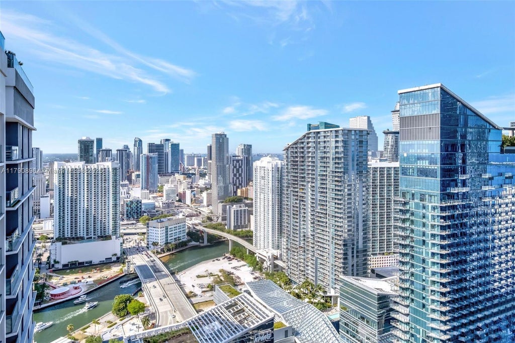 55 Sw 9th St Ph4501, Miami