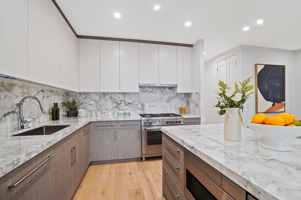 13 of 27 - 1712 10th Avenue 2c, New York City, NY