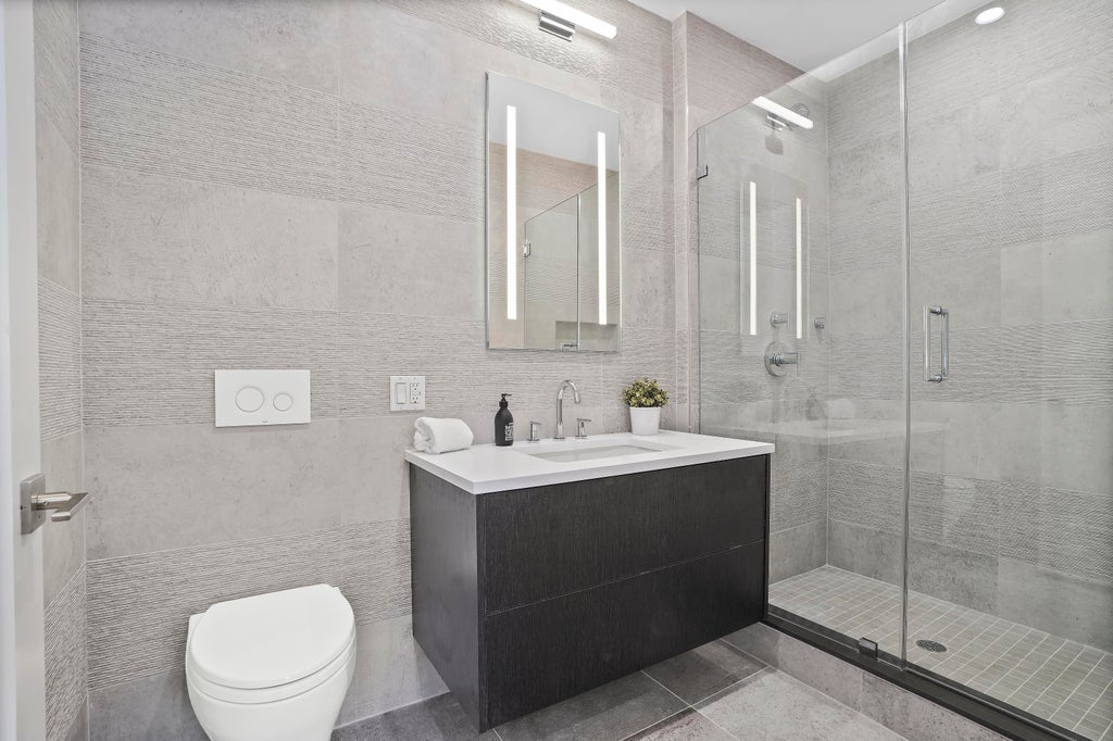 18 of 27 - 1712 10th Avenue 2c, New York City, NY