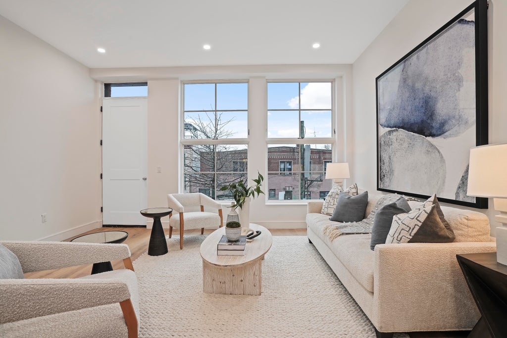 6 of 27 - 1712 10th Avenue 2c, New York City, NY