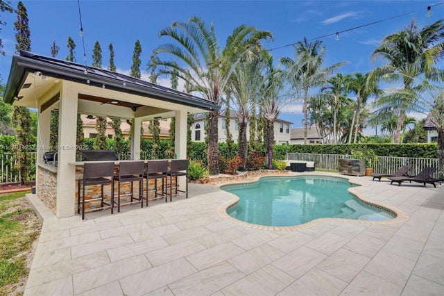 19323 Sw 55th St, Miramar