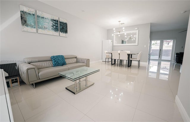 2 of 22 - 3891 Sw 147th Ave 13, Miami, FL
