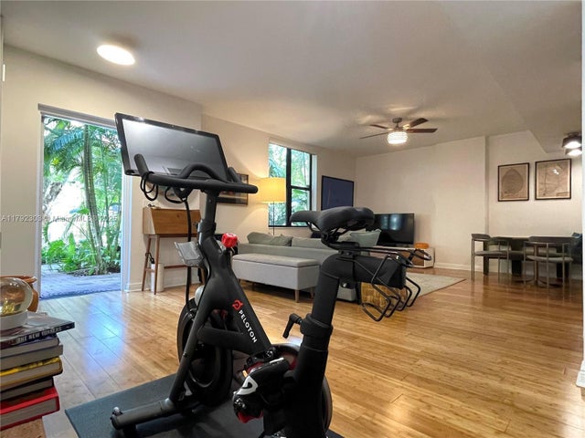 5 of 36 - 888 S Douglas Rd 119, Coral Gables, FL