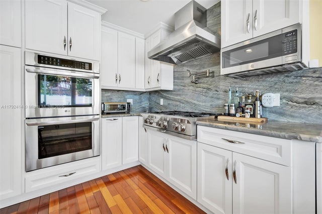 4 of 48 - 4701 Garfield St, Hollywood, FL