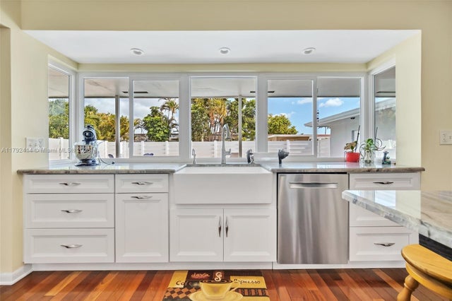 5 of 48 - 4701 Garfield St, Hollywood, FL