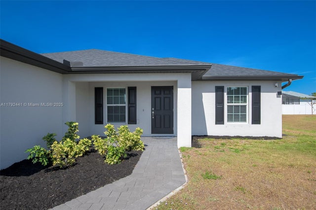 2 of 15 - 1808 Ne 7th Ave, Cape Coral, FL