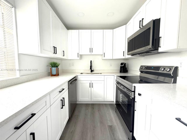 4 of 32 - 521 Normandy K 521, Delray Beach, FL
