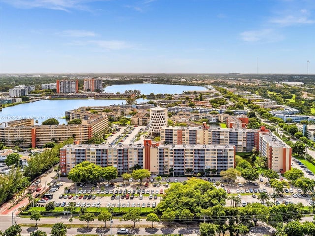 2 of 51 - 1780 Ne 191st St 205-2, Miami, FL