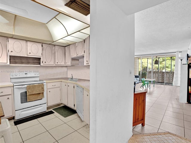 5 of 51 - 1780 Ne 191st St 205-2, Miami, FL