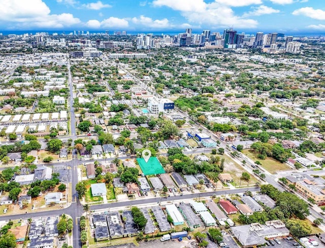 2 of 3 - 633 Nw 15th Ave, Fort Lauderdale, FL