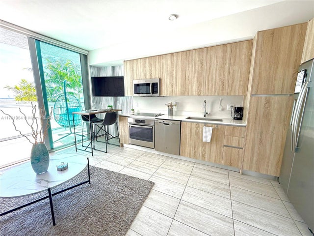 3 of 39 - 3900 Biscayne Blvd N-723, Miami, FL