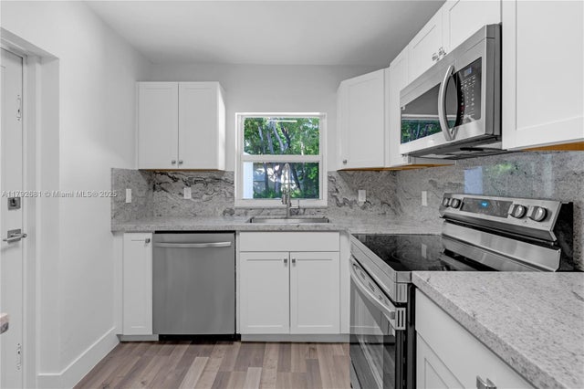 4 of 21 - 119 Poinciana Dr, Key Largo, FL
