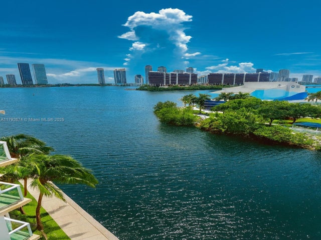 1 of 14 - 3330 Ne 190th St 716, Aventura, FL