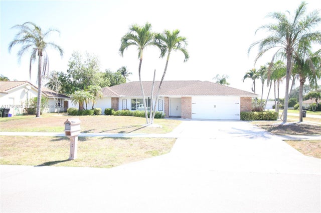 4 of 73 - 990 Hickory Trl, Wellington, FL