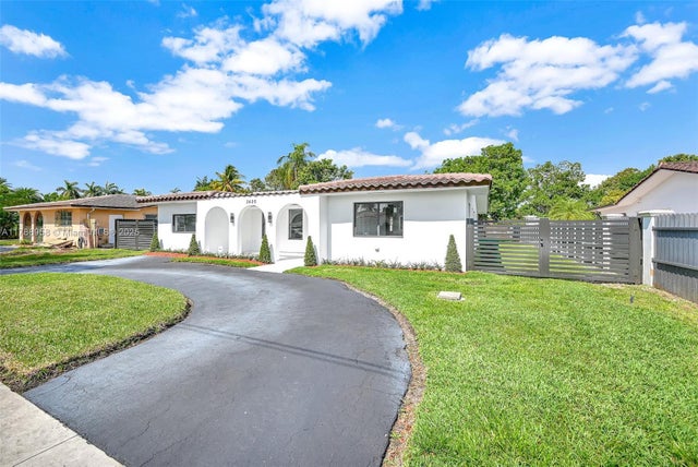 2 of 37 - 3420 Sw 108th Ave, Miami, FL