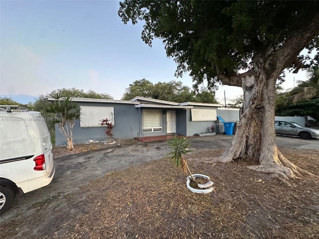 3 of 40 - 100 Virginia Rd, West Park, FL