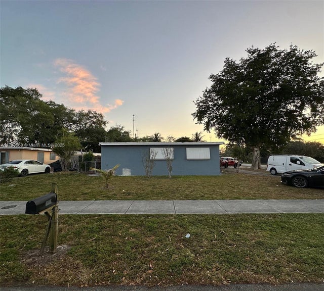 4 of 40 - 100 Virginia Rd, West Park, FL