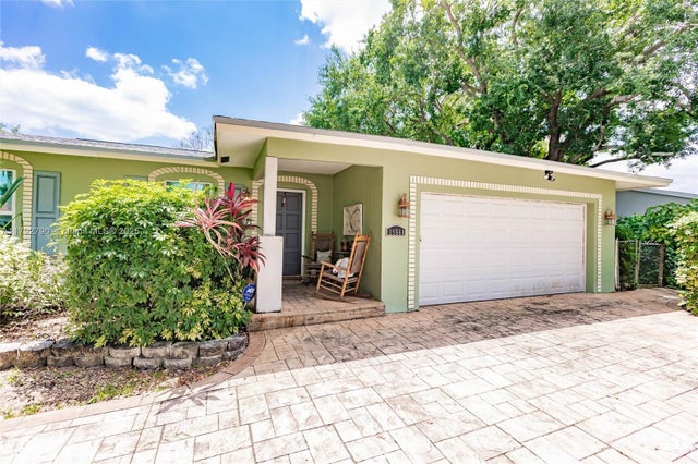 2 of 24 - 11560 Nw 26th St, Plantation, FL
