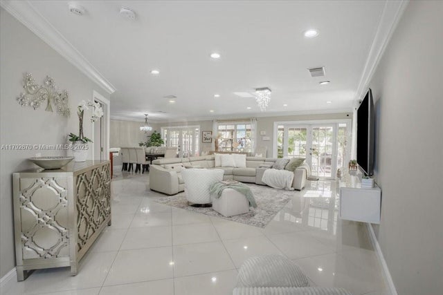 2 of 26 - 1820 Vista Way, Margate, FL