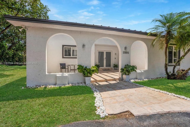 2 of 37 - 13605 Sw 73rd Ave, Palmetto Bay, FL