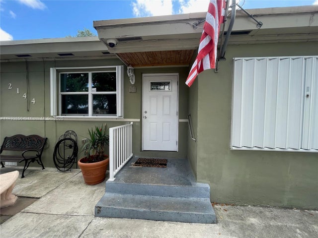 5 of 32 - 2144 Nw 85th St, Miami, FL