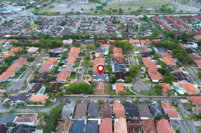 3 of 25 - 10433 Sw 21st Ter, Miami, FL