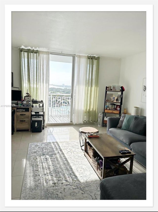 2 of 17 - 5825 Collins Ave Ph1b, Miami Beach, FL
