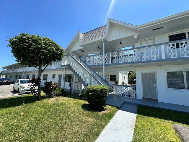 1 of 30 - 50 Nw 204th St 24, Miami Gardens, FL