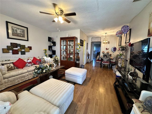 3 of 30 - 50 Nw 204th St 24, Miami Gardens, FL