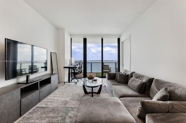 3 of 19 - 480 Ne 31st St 1502, Miami, FL