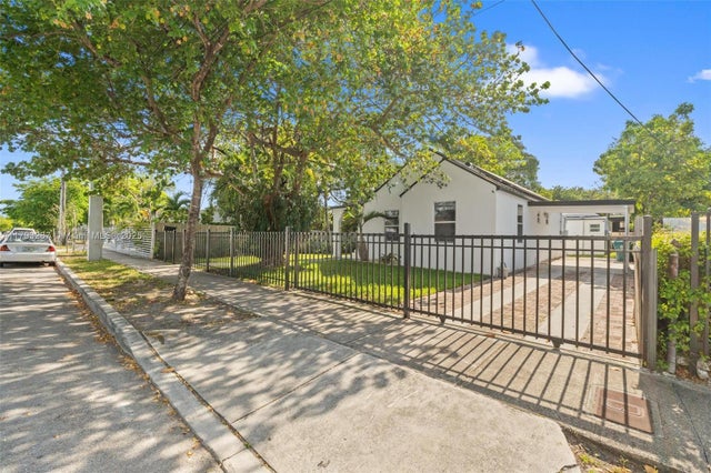 4 of 39 - 4430 Nw 1st Ave, Miami, FL