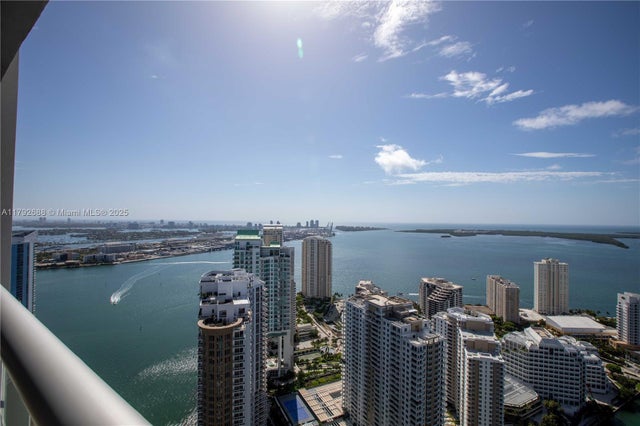 1 of 28 - 475 Brickell Ave 5007, Miami, FL