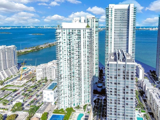 4 of 53 - 650 Ne 32nd St 1004, Miami, FL