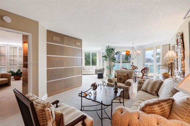 4 of 72 - 3370 Hidden Bay Dr 313, Aventura, FL